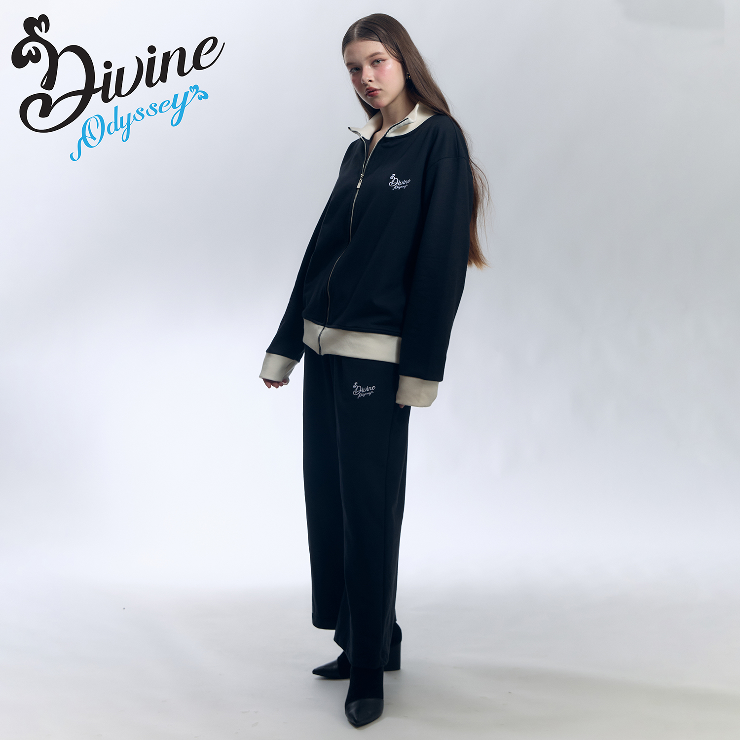 ODYSSEY AIRPORT PANTS (MIDNIGHT & IVORY)