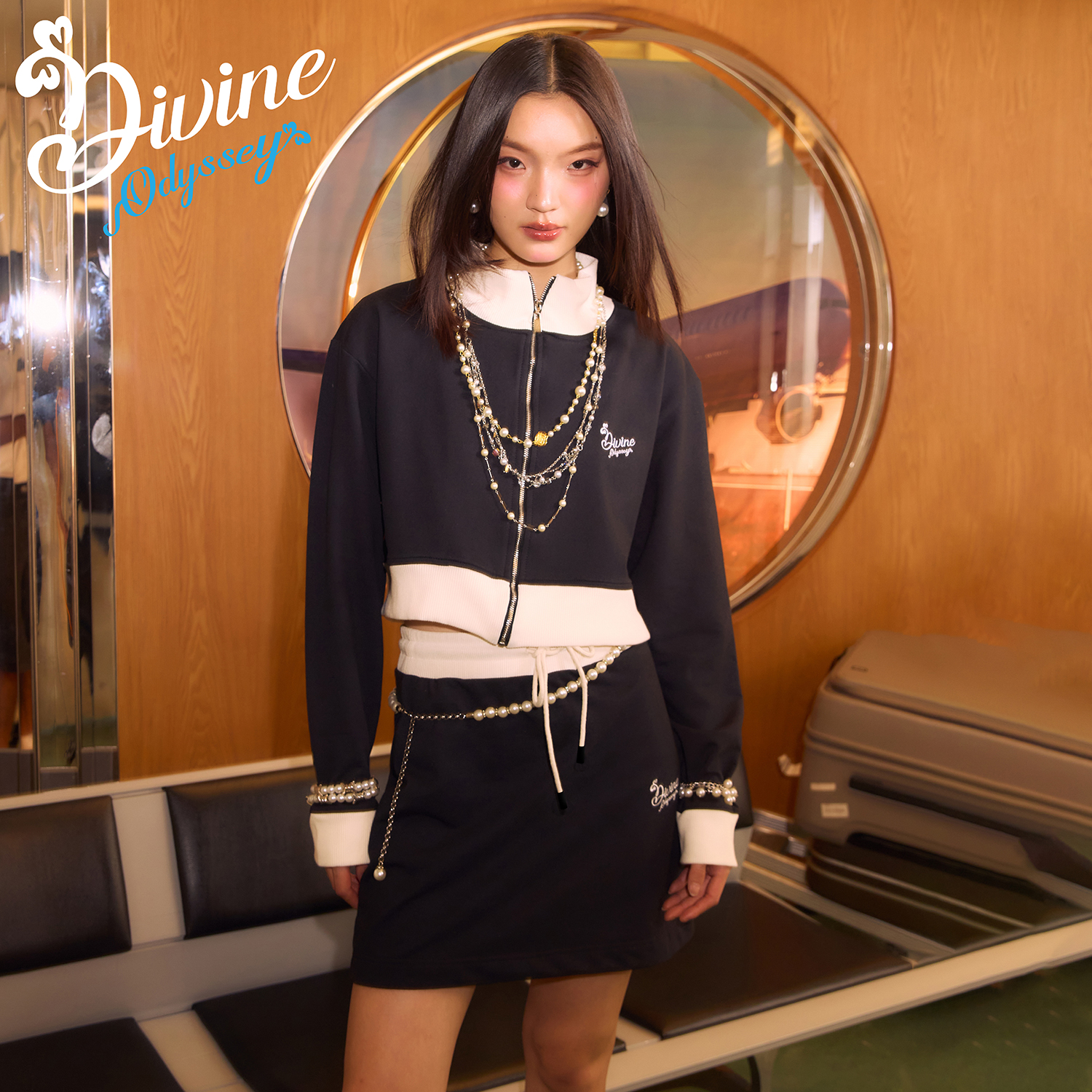 ODYSSEY AIRPORT SKIRT (MIDNIGHT & IVORY)