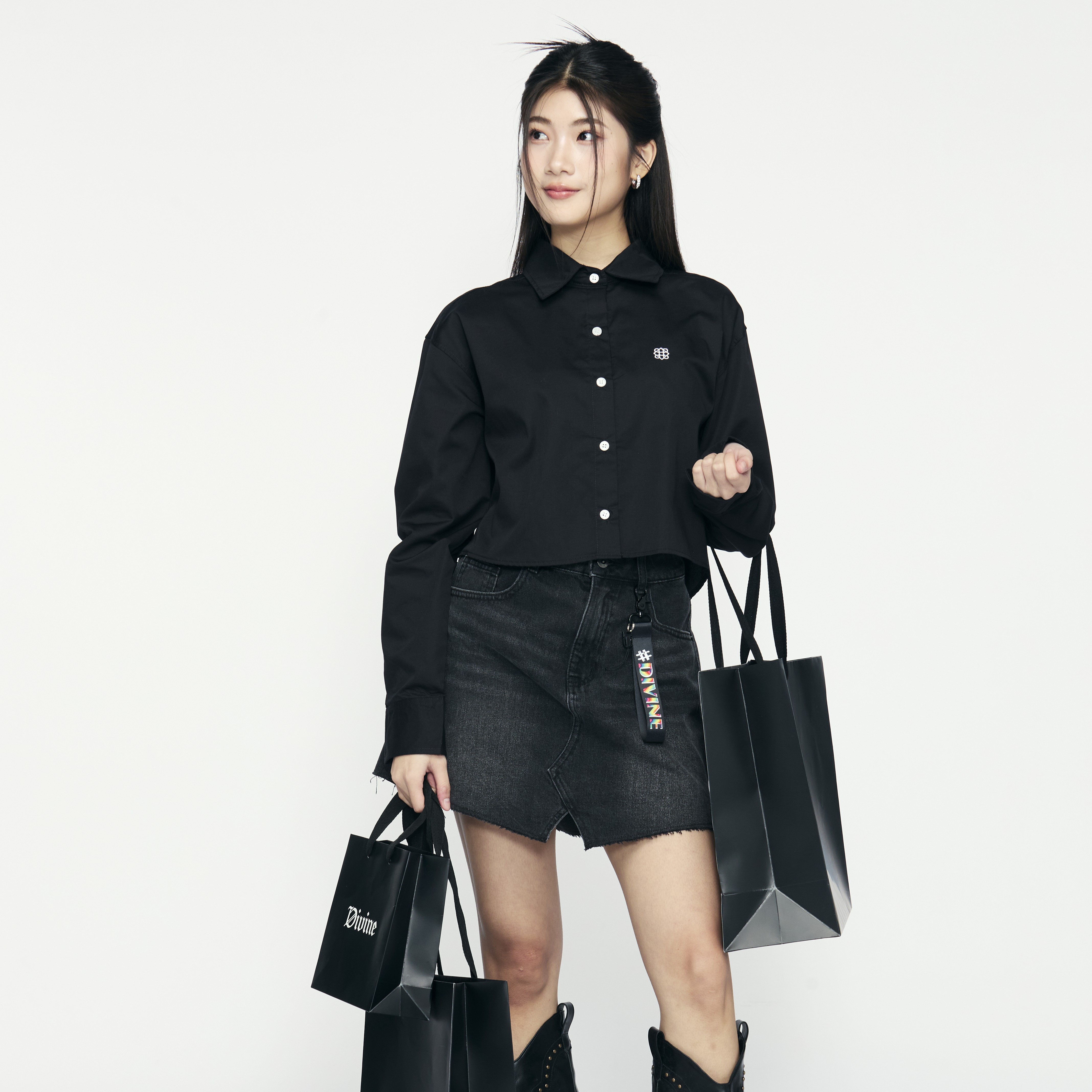 DIVINE CROPPED SHIRT (BLACK)