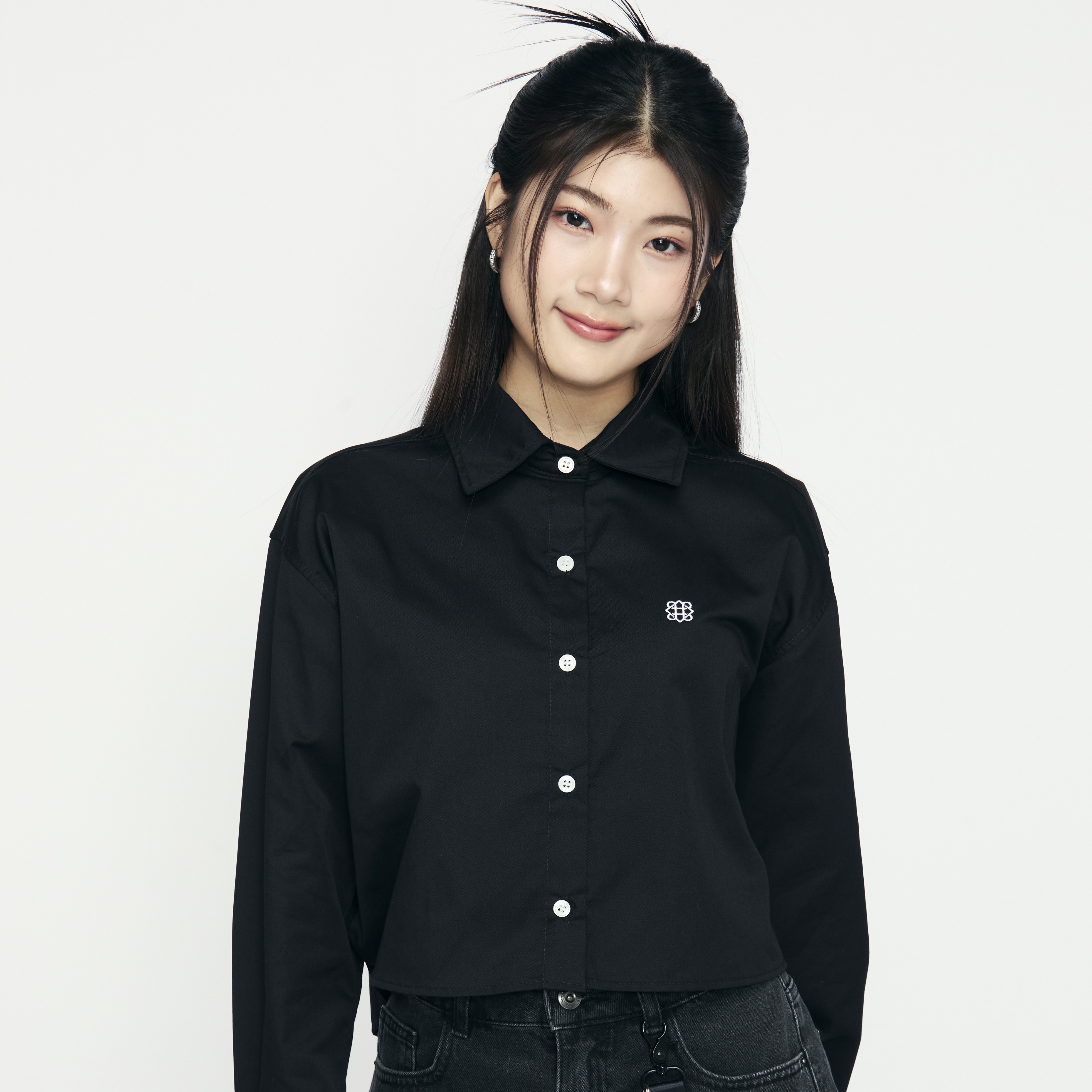 DIVINE CROPPED SHIRT (BLACK)