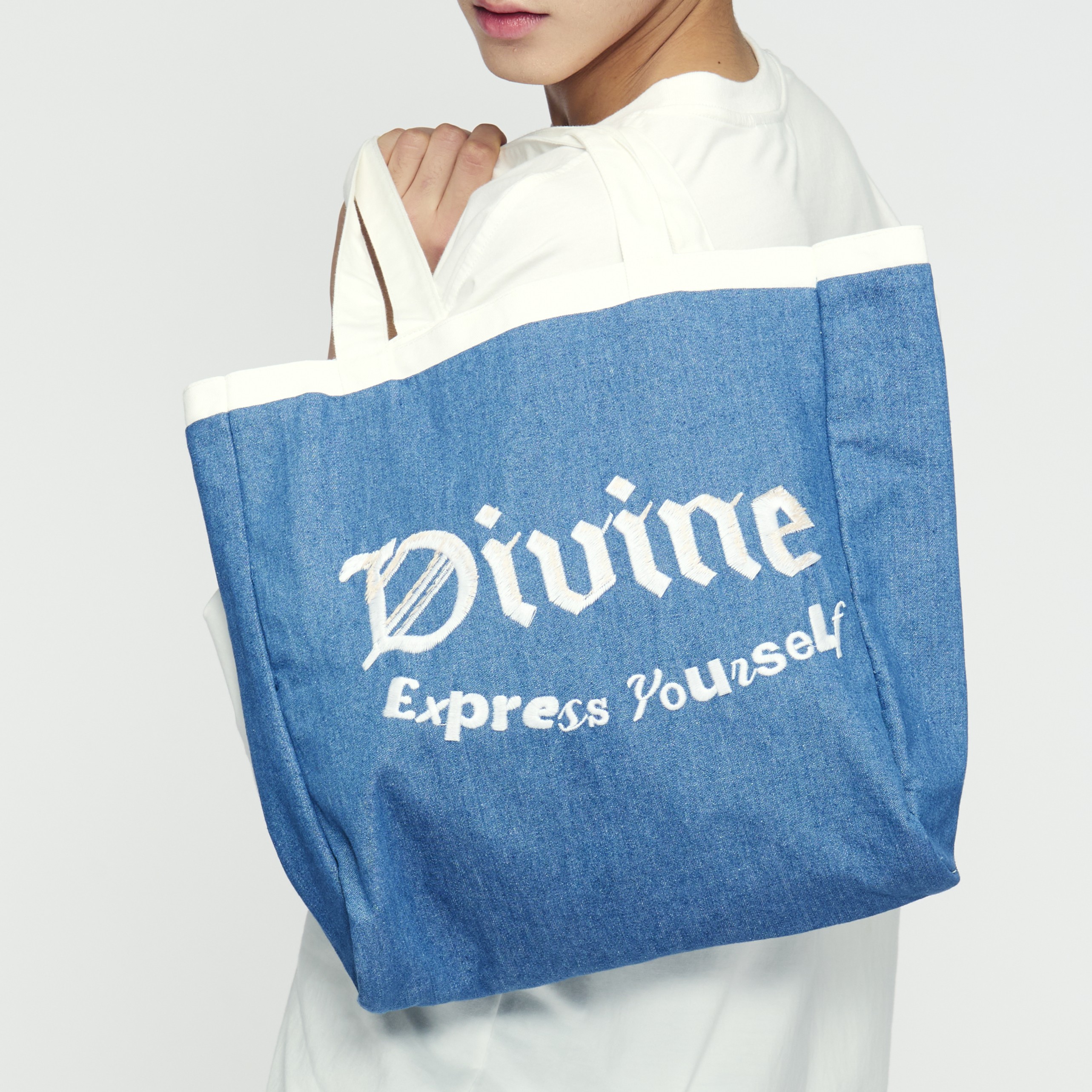 EXPRESS YOURSELF TOTE BAG (WHITE & DENIM)