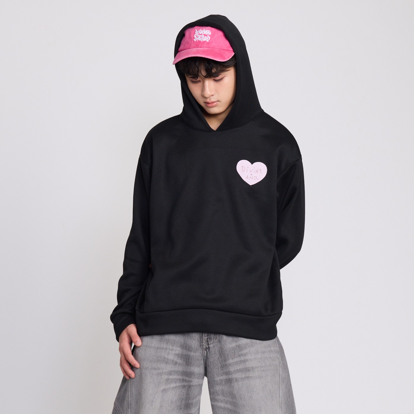 DIVINExANO HOODIE (BLACK)