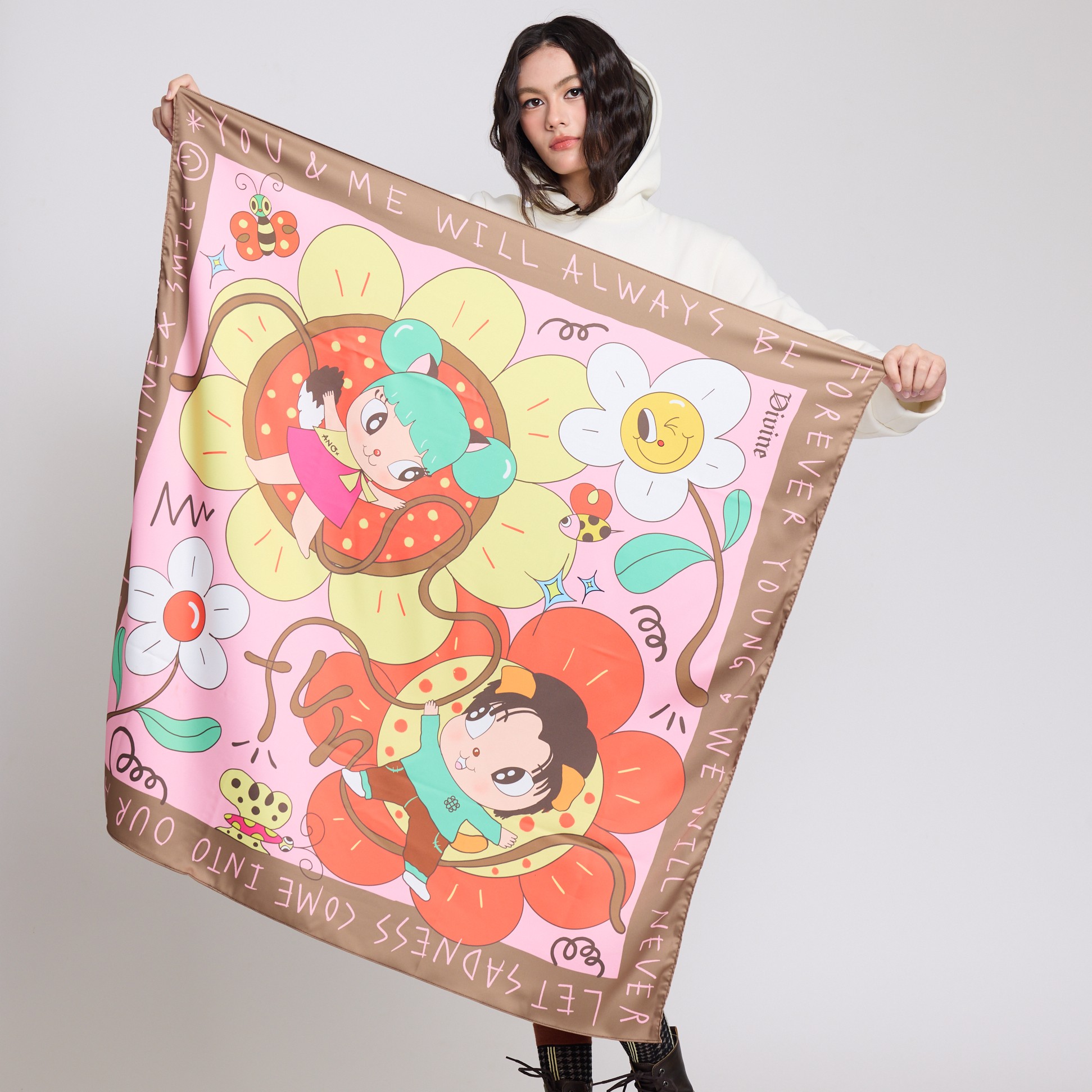 DIVINExANO SCARVE
